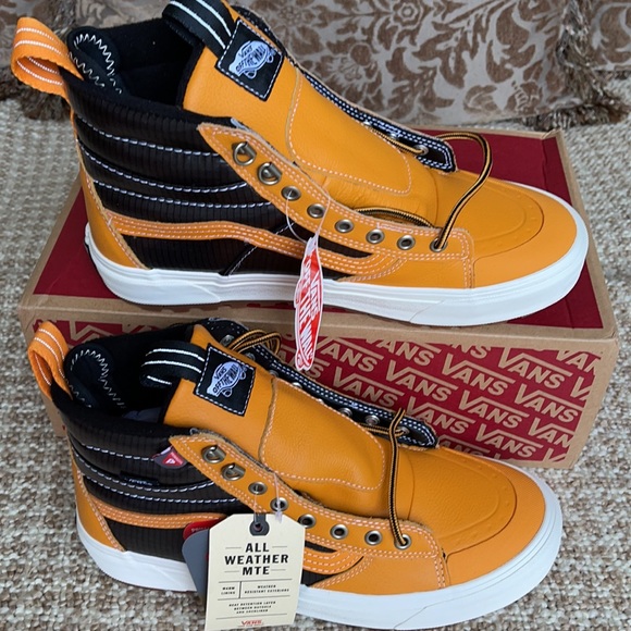 Vans Sk8-Hi Mte 2.0 Dx Mte Apricot/Black Men’s - Picture 2 of 16